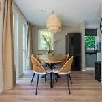 Cozy No 2 Wellness Hottub, Sauna En Houtkachel *