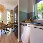 Cozy No 2 Wellness Hottub, Sauna En Houtkachel *