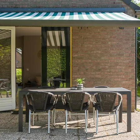 Cozy No 2 Wellness Hottub, Sauna En Houtkachel Vakantiehuis