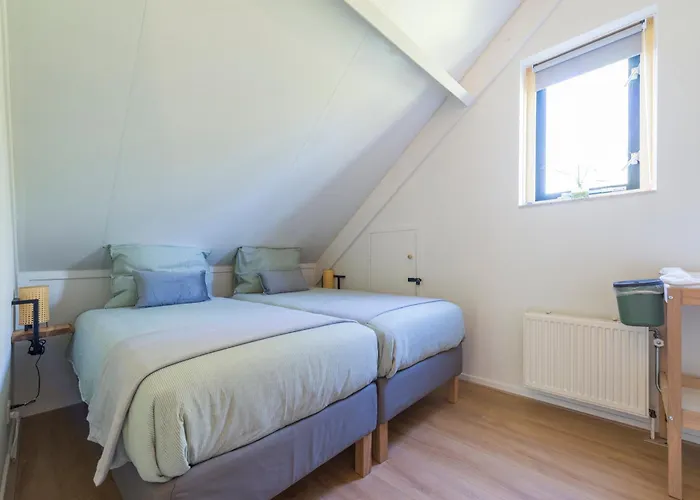 Cozy No 2 Wellness Hottub, Sauna En Houtkachel Vakantiehuis *