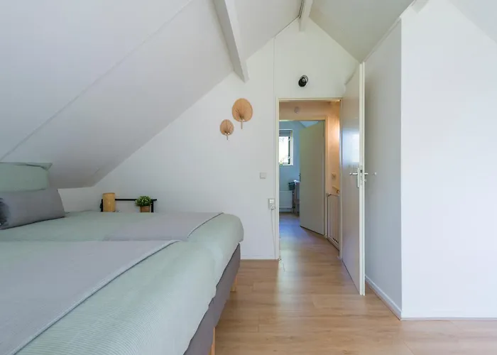 Vakantiehuis Cozy No 2 Wellness Hottub, Sauna En Houtkachel