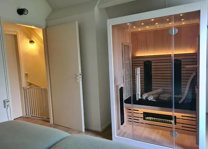 Cozy No 2 Wellness Hottub, Sauna En Houtkachel Vakantiehuis Hernen