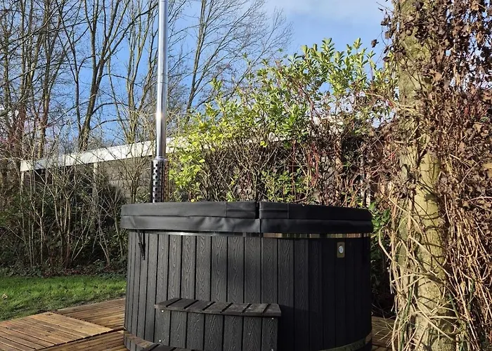 Cozy No 2 Wellness Hottub, Sauna En Houtkachel Vakantiehuis