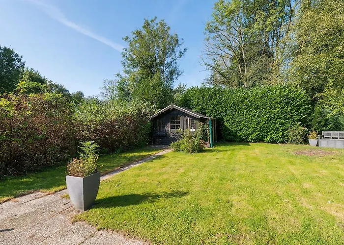 Cozy No 2 Wellness Hottub, Sauna En Houtkachel Vakantiehuis Hernen