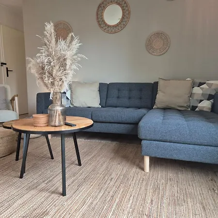 Cozy No 2 Wellness Hottub, Sauna En Houtkachel Hernen