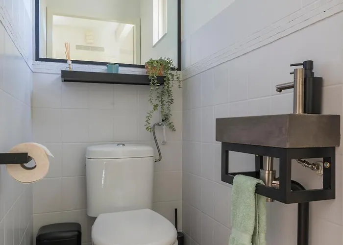 בית נופש Cozy No 2 Wellness Hottub, Sauna En Houtkachel *