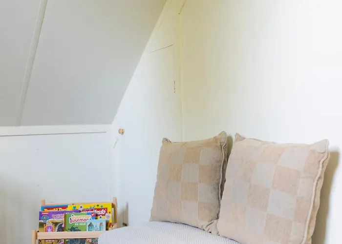 בית נופש Cozy No 2 Wellness Hottub, Sauna En Houtkachel *