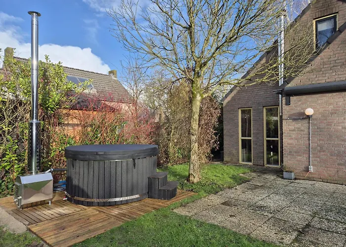 Cozy No 2 Wellness Hottub, Sauna En Houtkachel בית נופש *